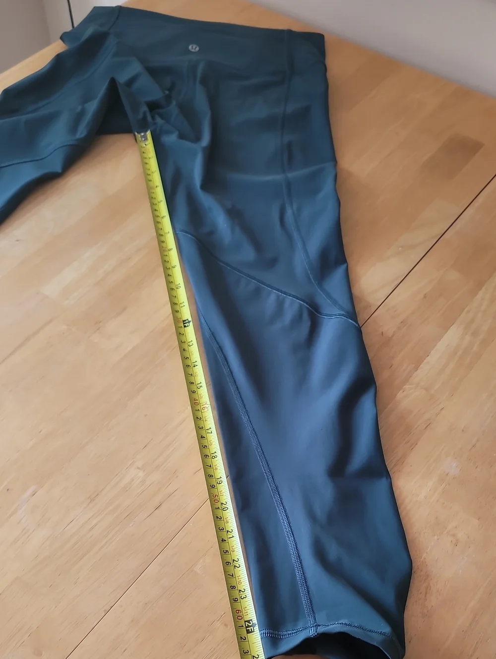 Lululemon Leggings Play Off The Pleats Tight 25